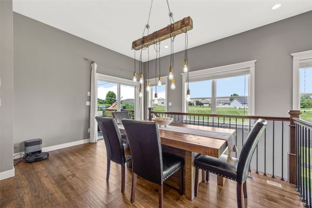 4535 Par Cir, Marion, IA 52302