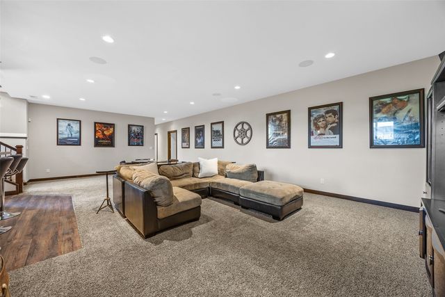 4535 Par Cir, Marion, IA 52302