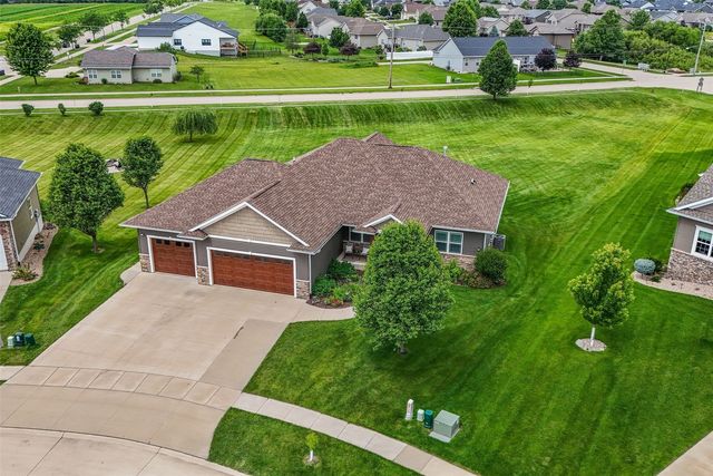 4535 Par Cir, Marion, IA 52302