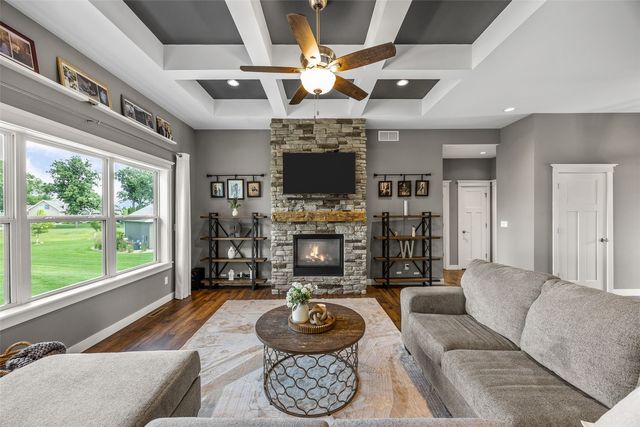 4535 Par Cir, Marion, IA 52302
