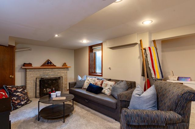 1257 Idaho Avenue W, Saint Paul, MN 55108