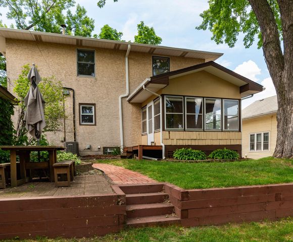 1257 Idaho Avenue W, Saint Paul, MN 55108