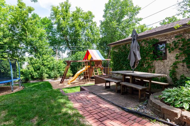 1257 Idaho Avenue W, Saint Paul, MN 55108