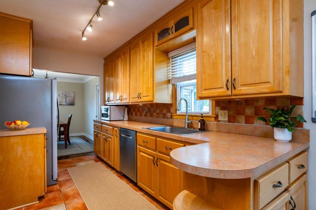 1257 Idaho Avenue W, Saint Paul, MN 55108