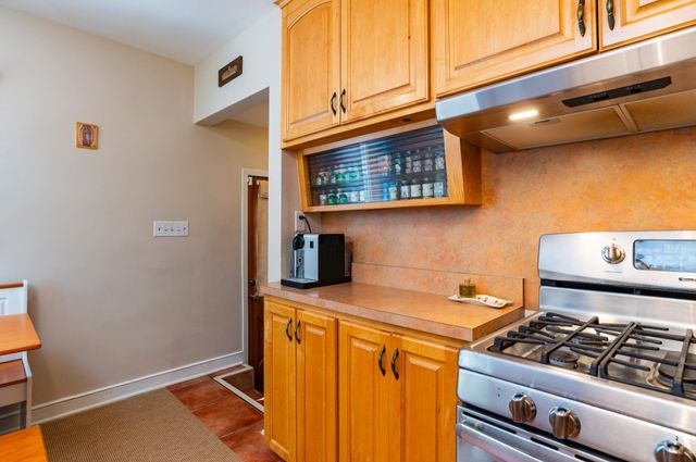 1257 Idaho Avenue W, Saint Paul, MN 55108