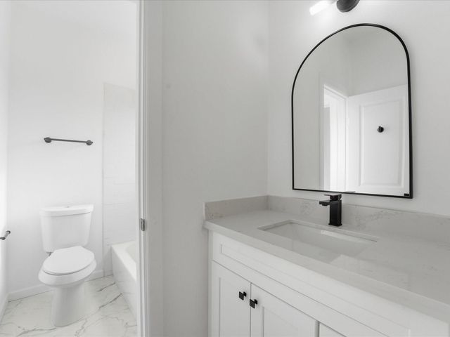 866 Rachel Street F, Houston, TX 77091