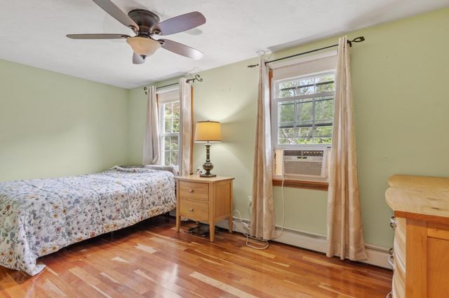 55 Dorothy Ave, Holden, MA 01520