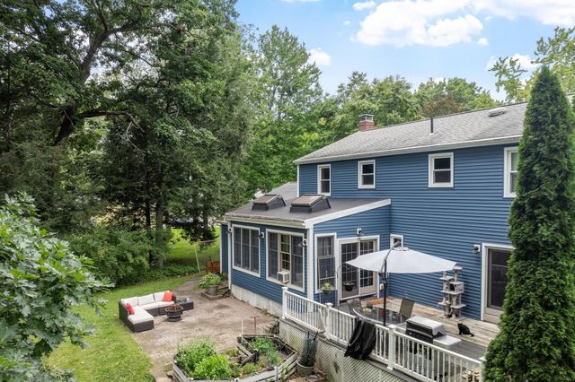 55 Dorothy Ave, Holden, MA 01520