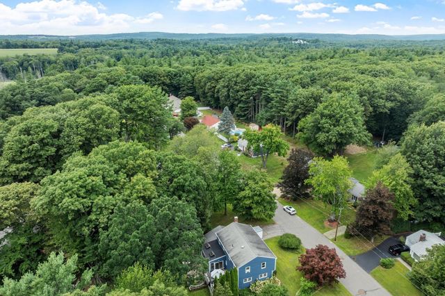 55 Dorothy Ave, Holden, MA 01520