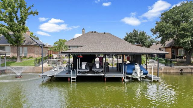 1209 Mallard Way, Granbury, TX 76048