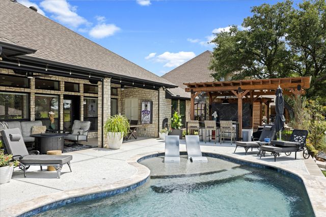 1209 Mallard Way, Granbury, TX 76048