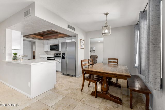 5222 W SWEETWATER Avenue, Glendale, AZ 85304