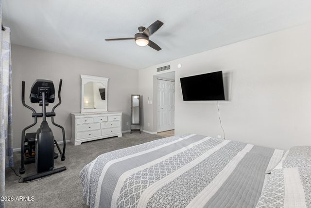 5222 W SWEETWATER Avenue, Glendale, AZ 85304