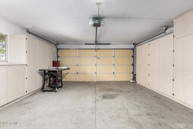 5222 W SWEETWATER Avenue, Glendale, AZ 85304