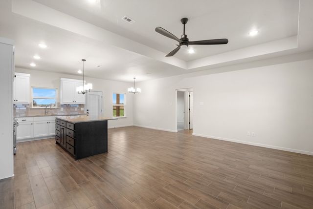 232 Yawney Drive, Lipan, TX 76462