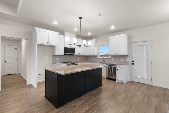 232 Yawney Drive, Lipan, TX 76462