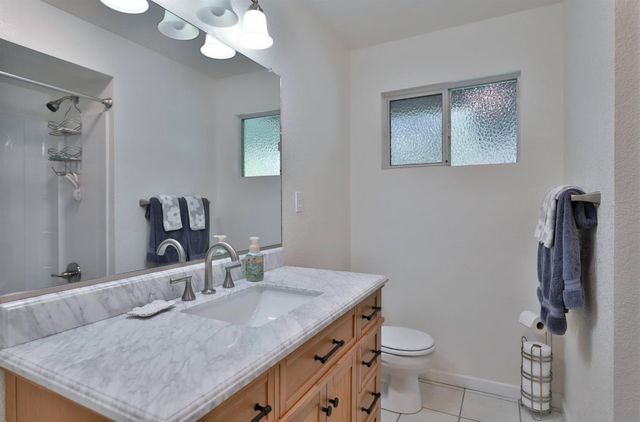 3200 Perryhill Dr, Placerville, CA 95667