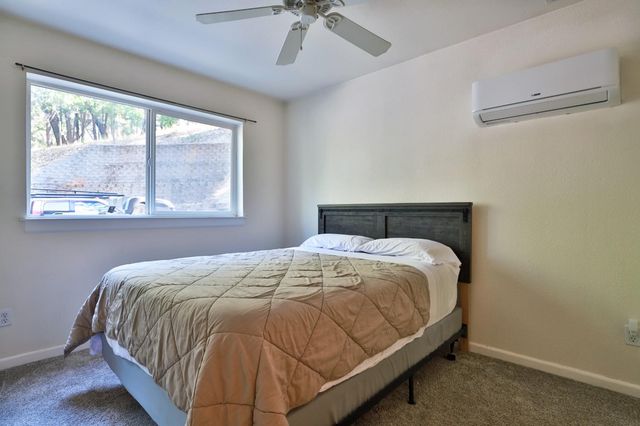 3200 Perryhill Dr, Placerville, CA 95667