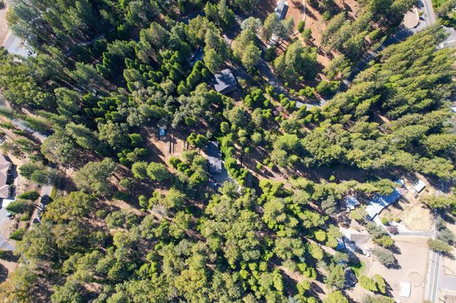 3200 Perryhill Dr, Placerville, CA 95667
