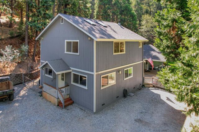 3200 Perryhill Dr, Placerville, CA 95667