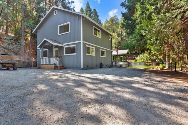 3200 Perryhill Dr, Placerville, CA 95667
