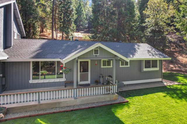 3200 Perryhill Dr, Placerville, CA 95667