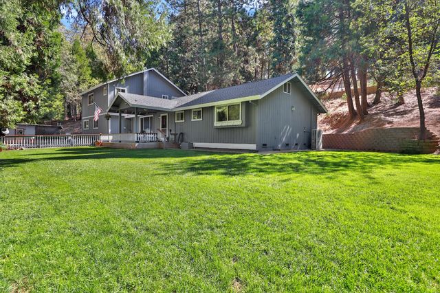 3200 Perryhill Dr, Placerville, CA 95667