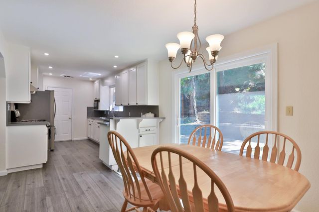 3200 Perryhill Dr, Placerville, CA 95667