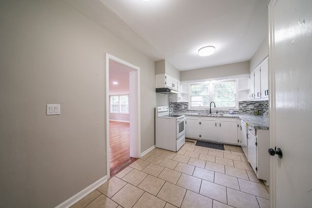 1459 Alta Vista, Columbus, GA 31907