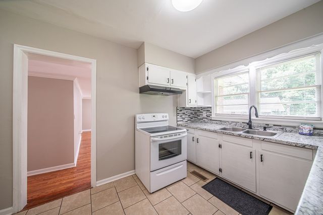 1459 Alta Vista, Columbus, GA 31907