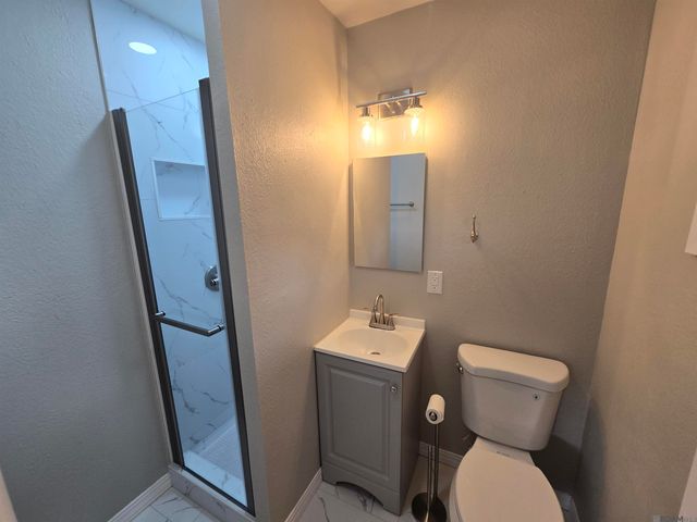 1725 W Catalpa St, Baton Rouge, LA 70815