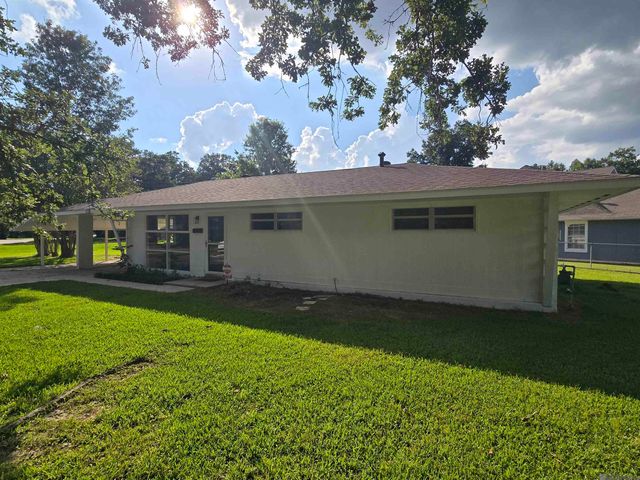 1725 W Catalpa St, Baton Rouge, LA 70815