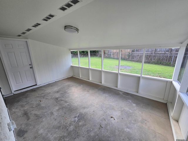1725 W Catalpa St, Baton Rouge, LA 70815