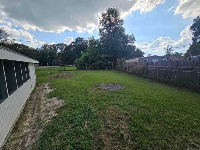 1725 W Catalpa St, Baton Rouge, LA 70815