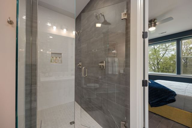 2719 Alameda St Apt 102, Nashville, TN 37208