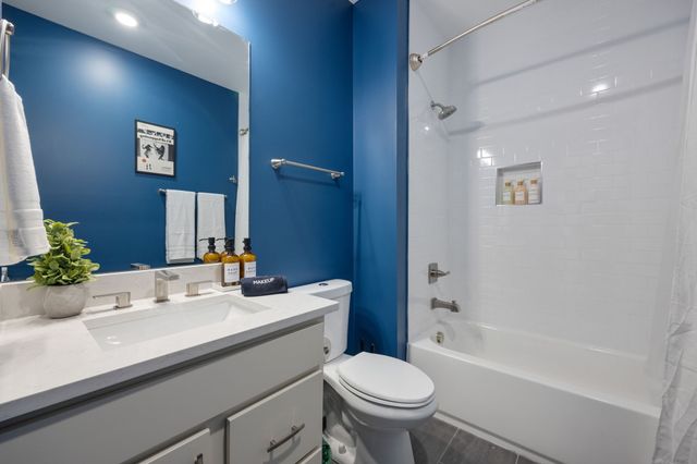 2719 Alameda St Apt 102, Nashville, TN 37208