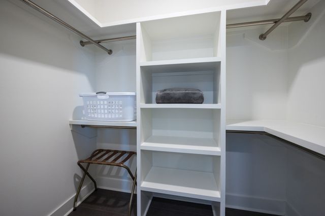 2719 Alameda St Apt 102, Nashville, TN 37208