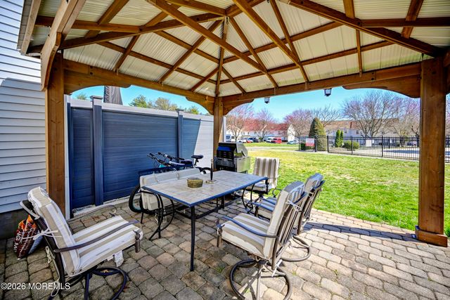 60 Renee Court, Jackson, NJ 08527