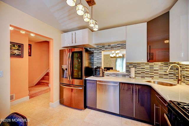 60 Renee Court, Jackson, NJ 08527