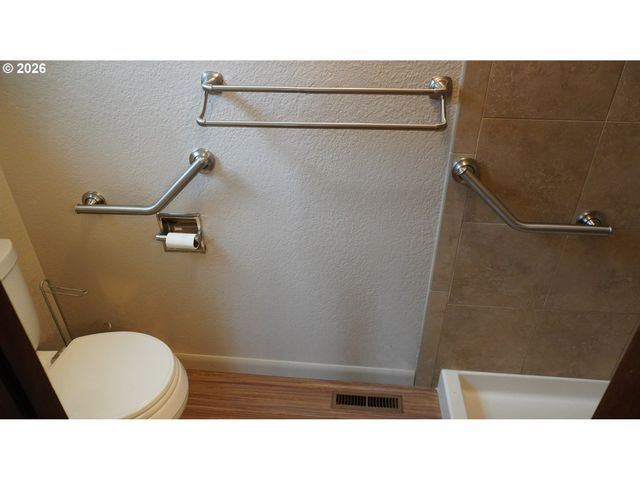 2025 W 25TH Ave, Eugene, OR 97405