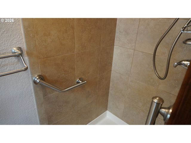 2025 W 25TH Ave, Eugene, OR 97405