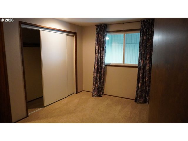 2025 W 25TH Ave, Eugene, OR 97405