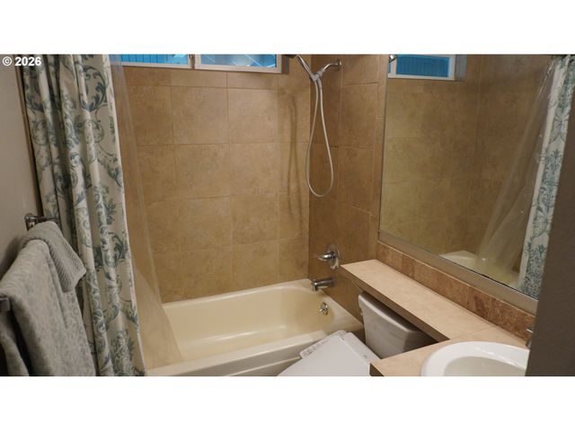 2025 W 25TH Ave, Eugene, OR 97405