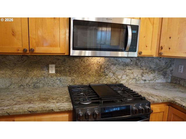 2025 W 25TH Ave, Eugene, OR 97405