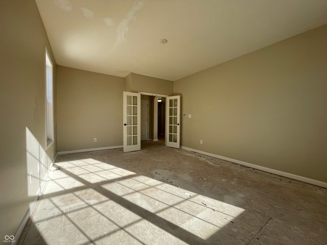 7156 Maple Bluff Place, Indianapolis, IN 46236