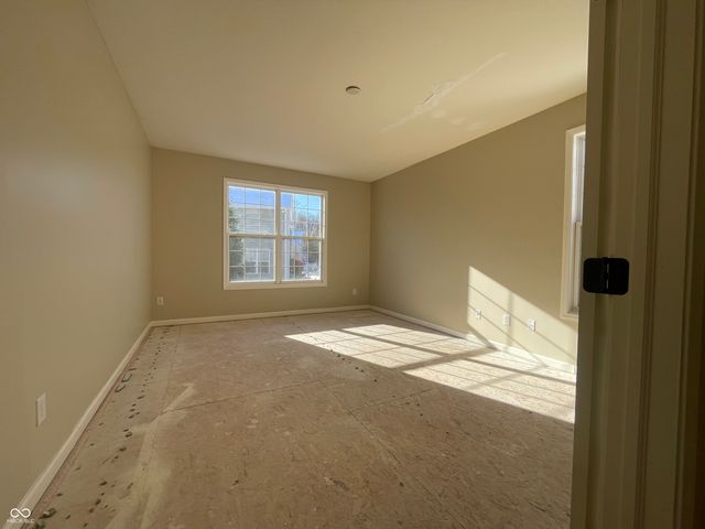 7156 Maple Bluff Place, Indianapolis, IN 46236