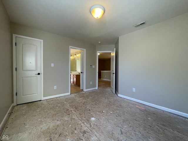 7156 Maple Bluff Place, Indianapolis, IN 46236