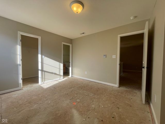 7156 Maple Bluff Place, Indianapolis, IN 46236