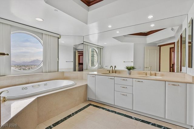 2877 Paradise Road 1804, Las Vegas, NV 89109