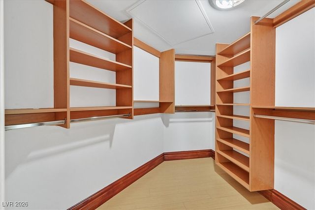 2877 Paradise Road 1804, Las Vegas, NV 89109